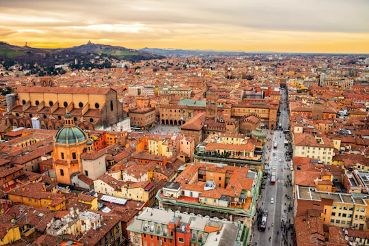 Bologna self-guided audio tour