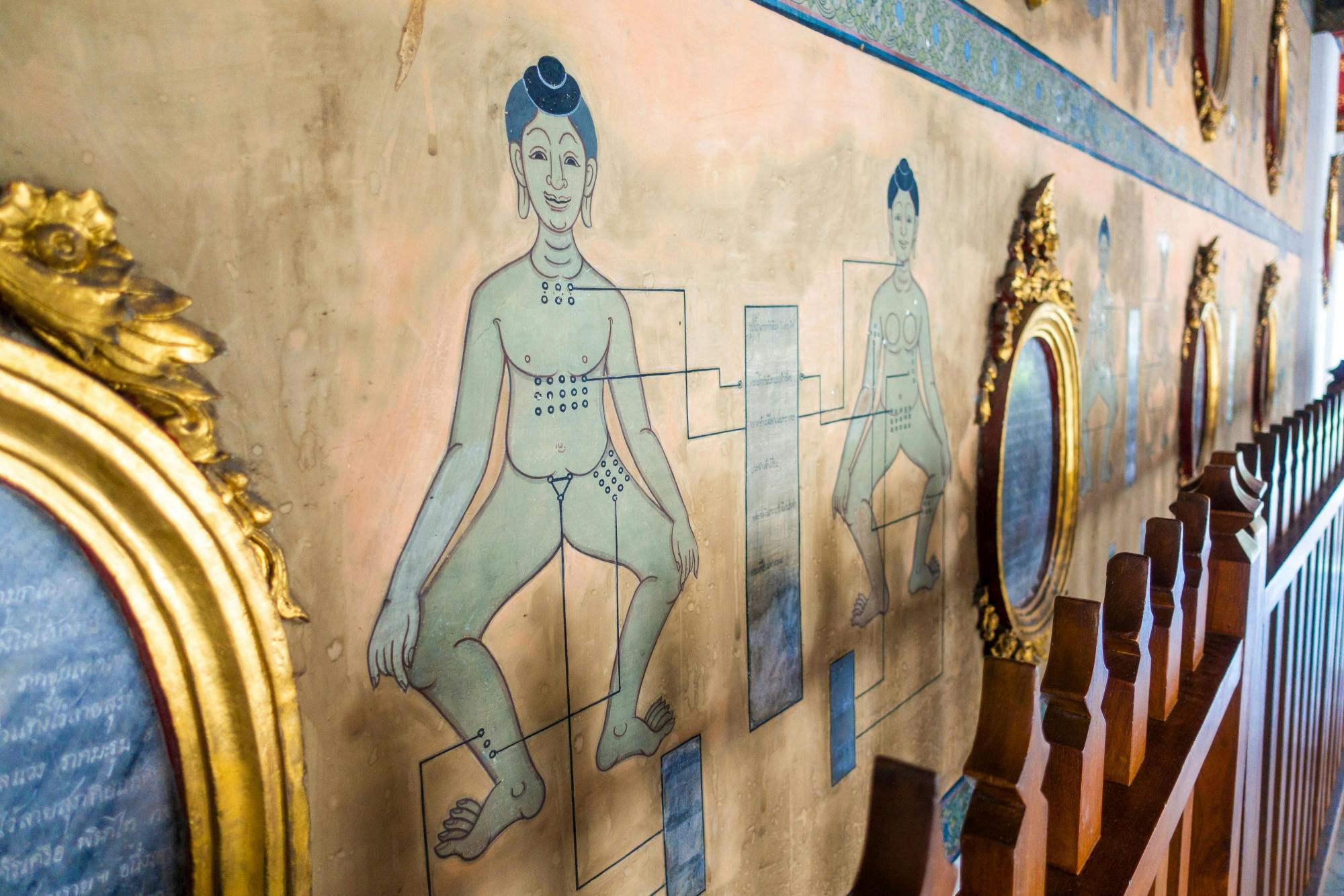 Wat Pho-Highlights-Tour mit einer einstündigen Massage und einem praktischen Workshop