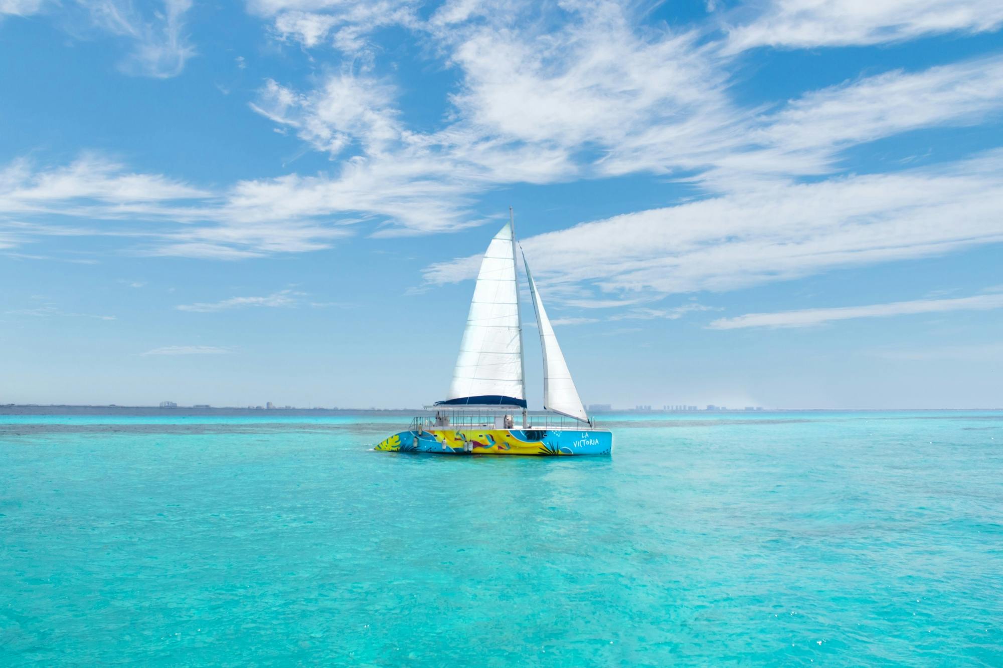 Isla Mujeres Catamaran Cruise, Beach Club & Snorkelling