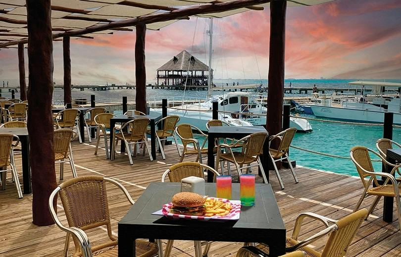 Isla Mujeres Catamaran Cruise, Beach Club & Snorkelling