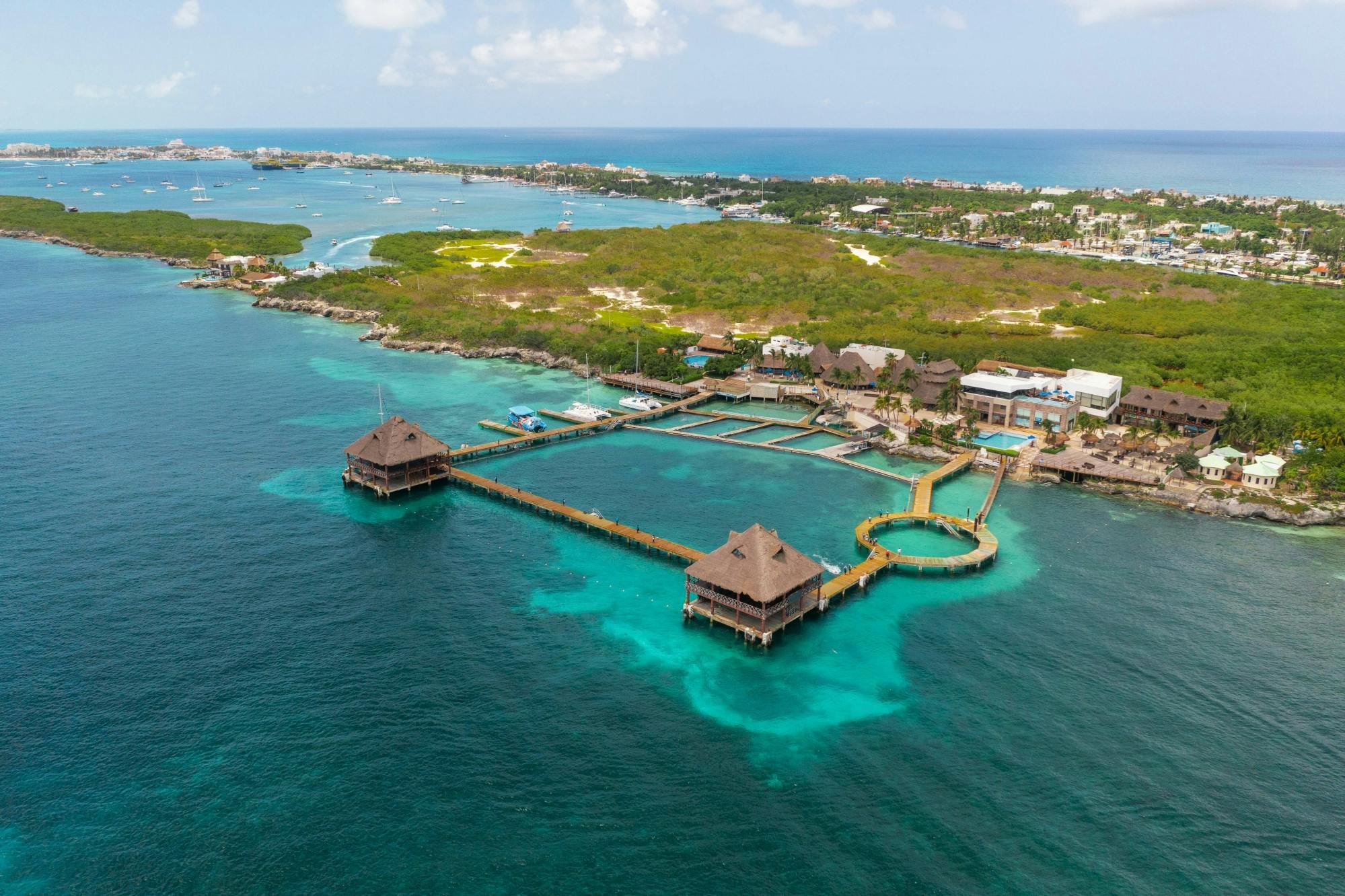 Isla Mujeres Catamaran Cruise, Beach Club & Snorkelling