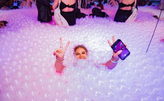 Experiência no Ballie Ballerson: piscina de bolas e bar de cocktails em Londres