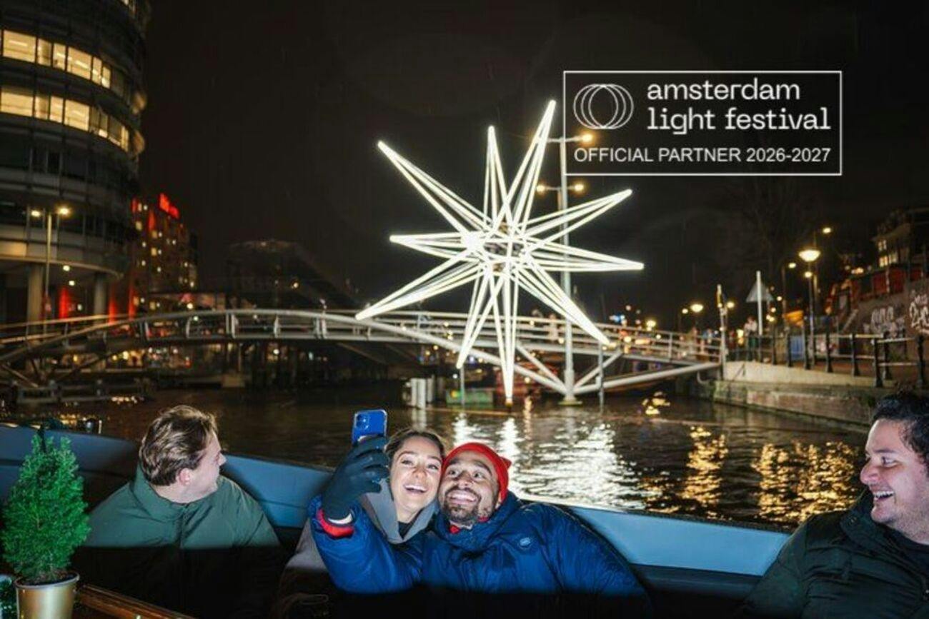 Amsterdam Light Festival Fahrt im offenen Boot