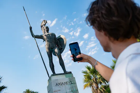 Excursión a Corfú con visita al Palacio de Achillion y a Paleokastritsa