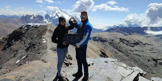 Chacaltaya Mountain and Moon Valley guided day trip from La Paz
