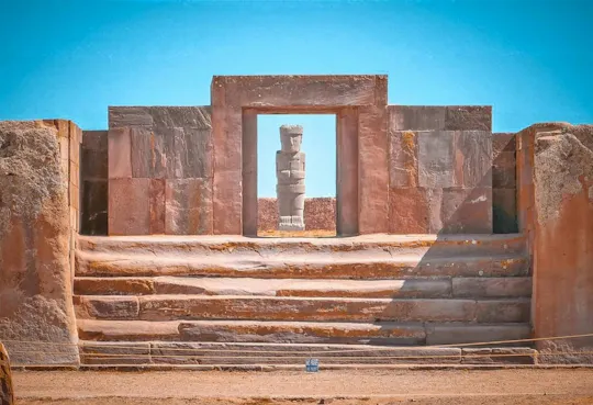 Dagtocht met gids naar de archeologische vindplaats Tiwanaku vanaf La Paz