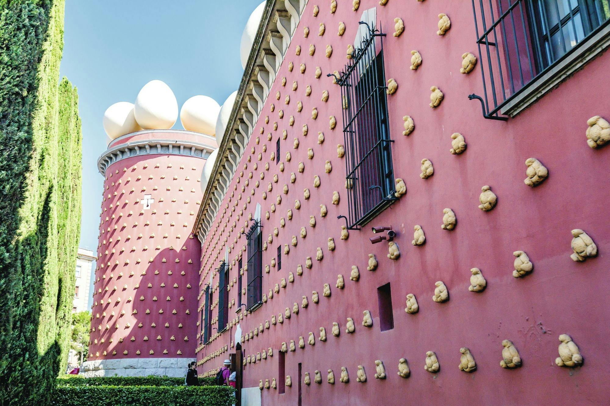 Girona and Dalí guided tour