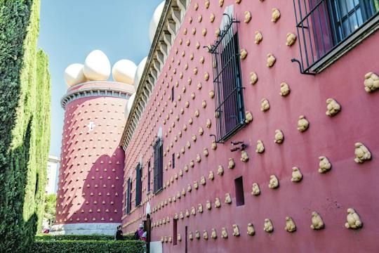 Girona and Dalí guided tour