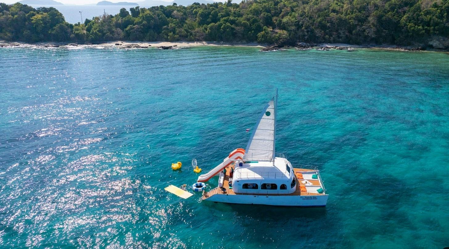 Half-day tour to Khai and Maiton islands from Phuket