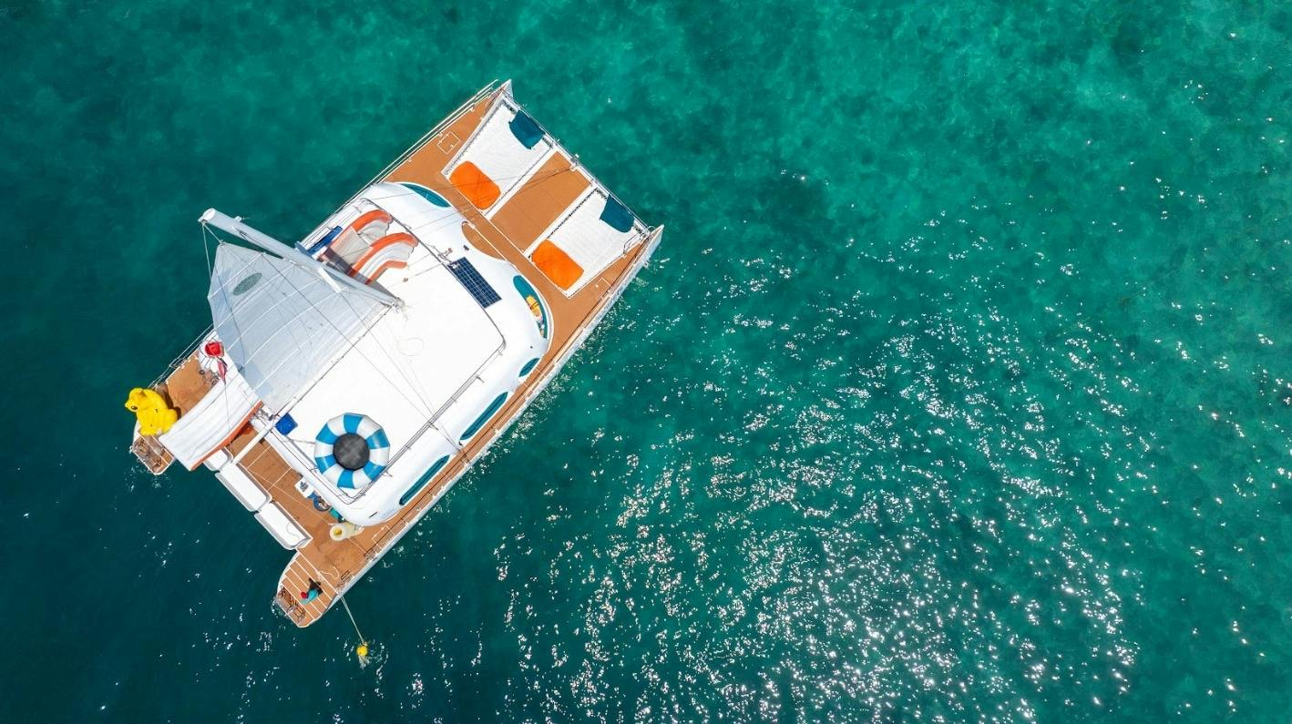 Half-day tour to Khai and Maiton islands from Phuket