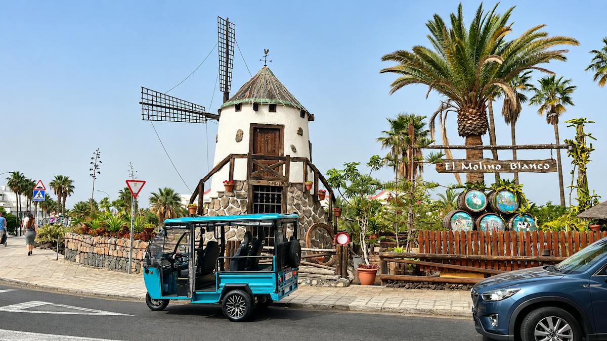 Tuk-tuk-tour langs de kust en door de geschiedenis van Zuid-Tenerife