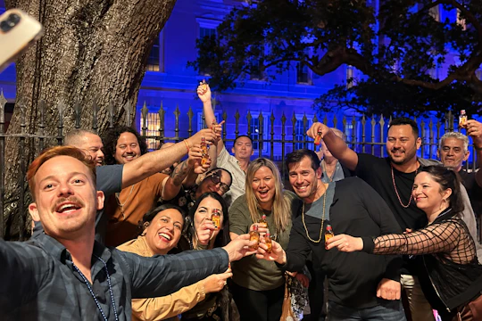 Big easy ghost and vampire pub crawl in New Orleans