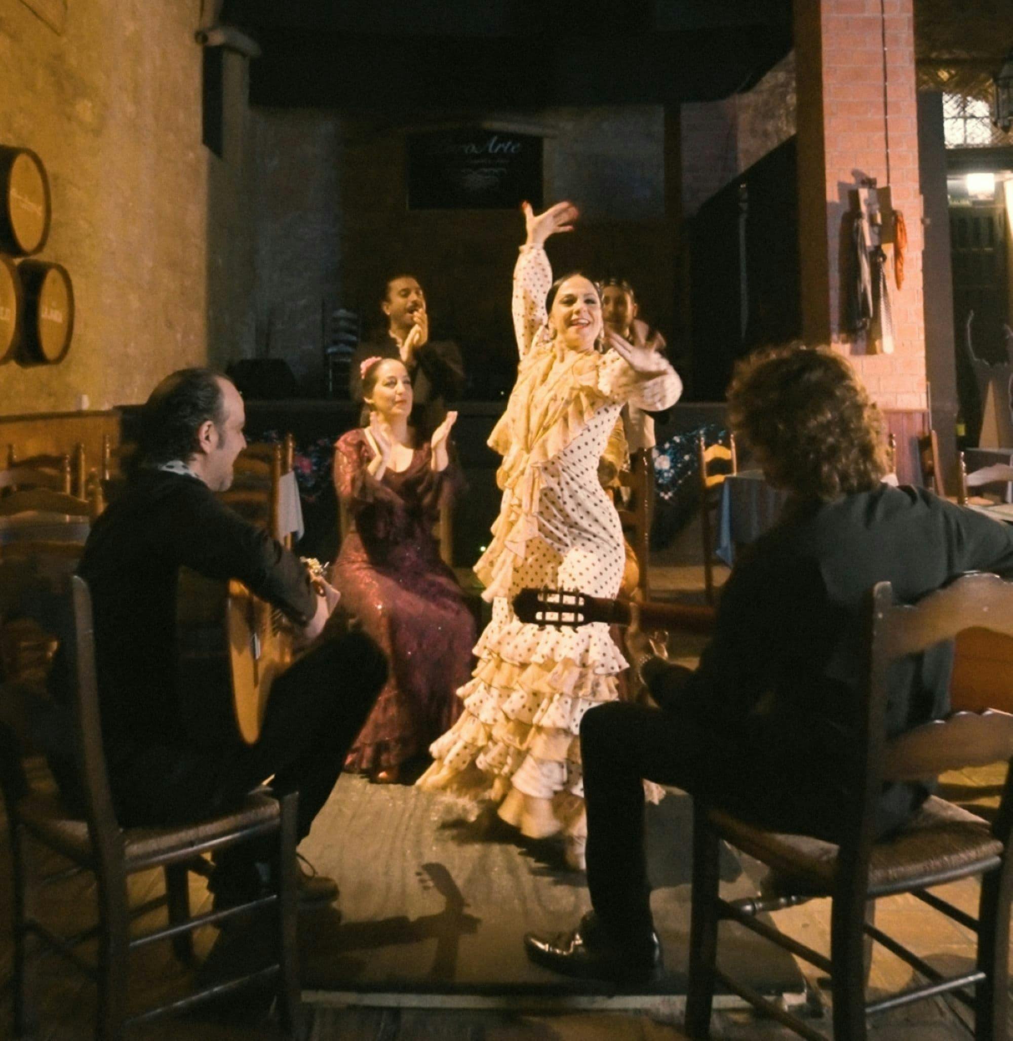 Puro Arte flamenco show and dining experience in Jerez