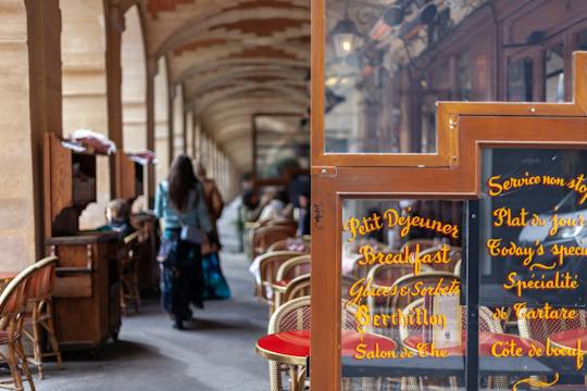 Kulinarische, künstlerische und historische Führung durch das Pariser Marais-Viertel mit Verkostungen