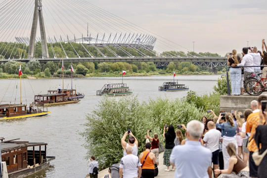 Sightseeing cruise along the River Vistula in Warsaw