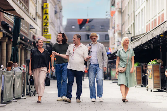 Düsseldorf Old Town Tour with admission to the Maritime Museum
