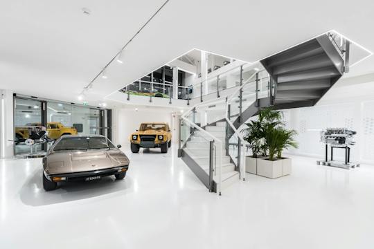 Entrada al Museo Lamborghini y Enzo Ferrari de Módena