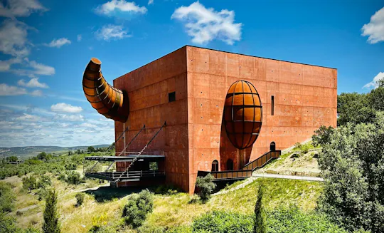 Audio-guided tour at Almazara El Toro designed by Philippe Starck
