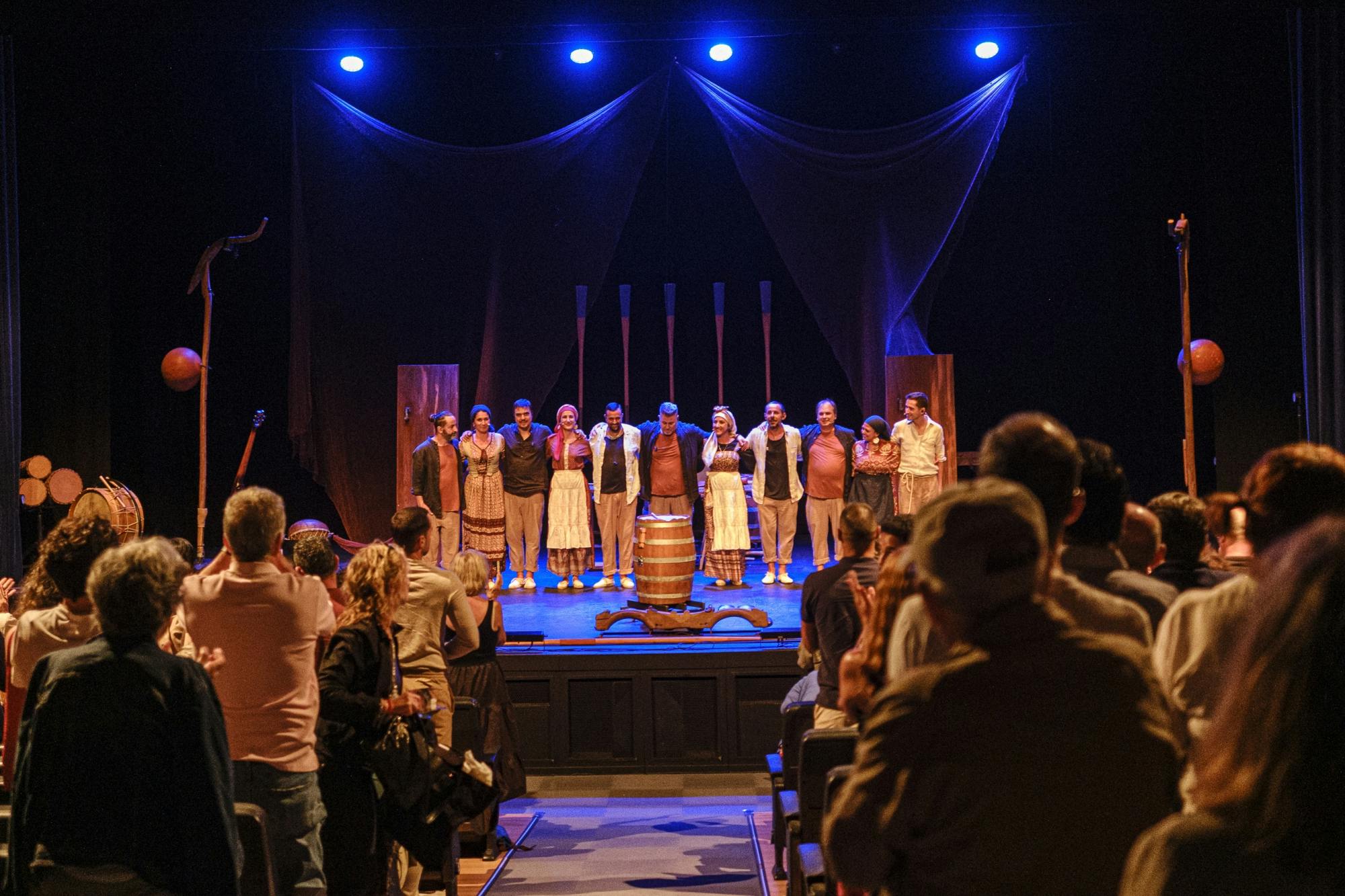 Eintrittskarten für die „Arona Show“ der Compañía Pieles