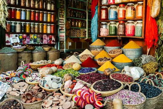 Visite guidée à pied du Jardin Majorelle, du Palais de la Bahia et des souks