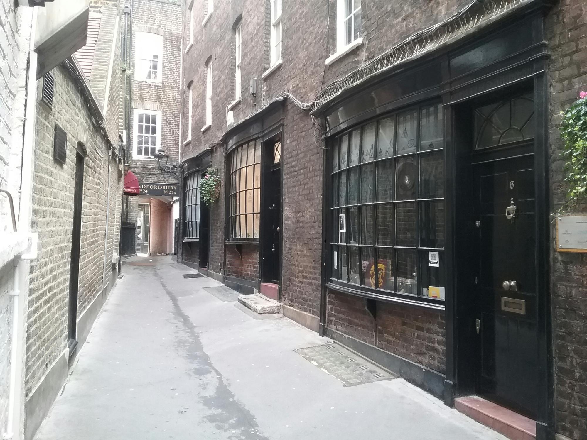 202610136ace560600302.jpg