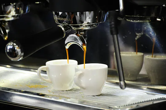 Visita guiada em alemão sobre café, bolos e chocolate vienenses