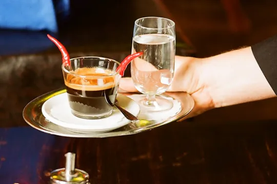 Passeio pela cultura dos cafés de Viena em alemão