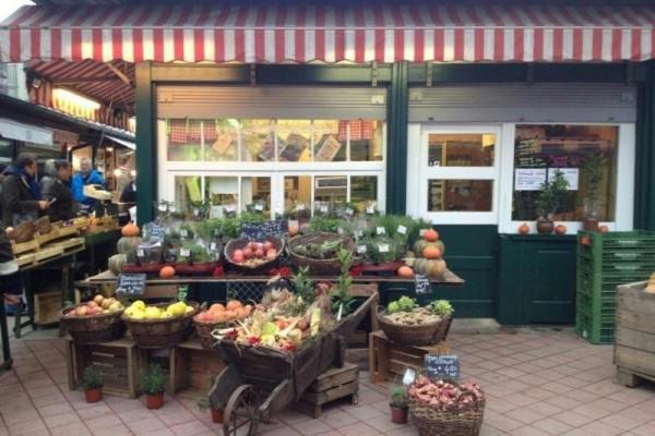 Visita guidata a piedi del Naschmarkt di Vienna con degustazioni
