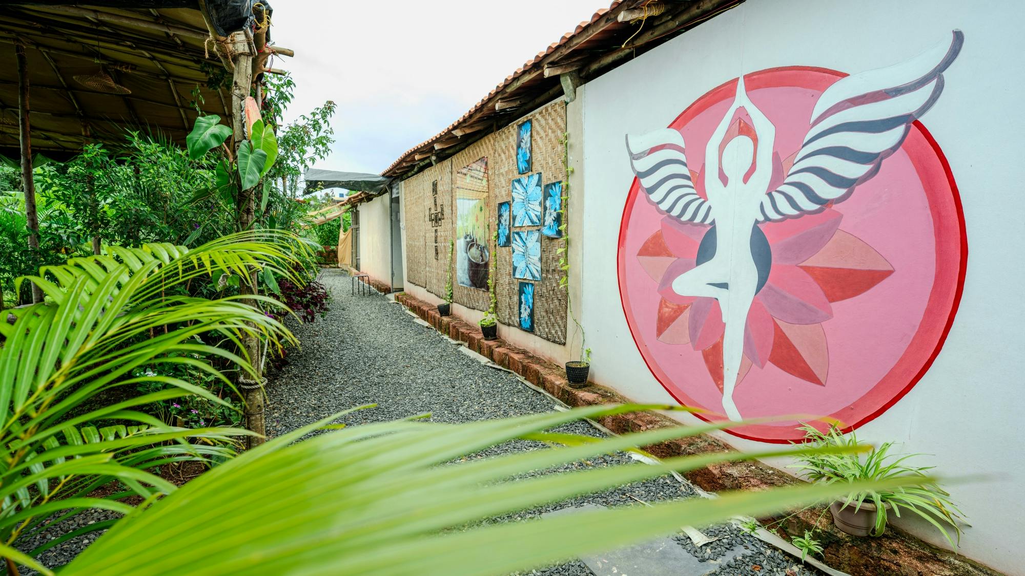 Goan mud bath wellness experience