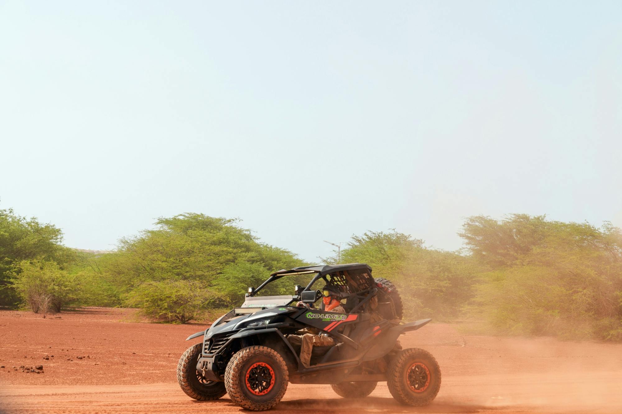 Family-friendly 4x4 buggy tour of southern Boa Vista