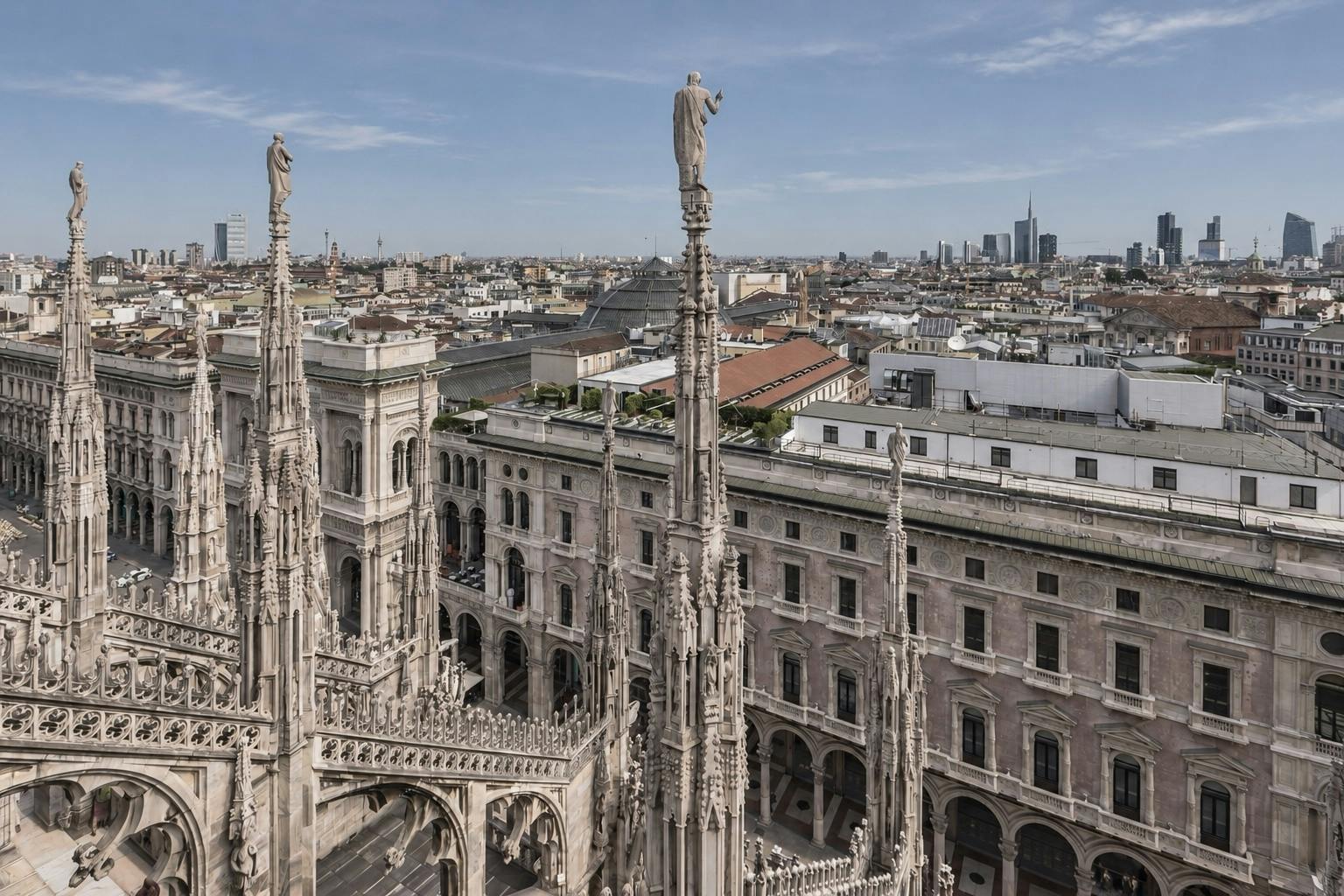 Direct access to Milan Duomo Cathedral and Rooftop Guided Tour