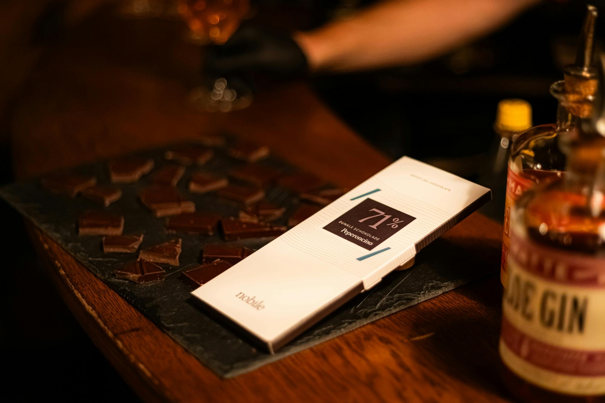 Chocolate and schnapps tour in Bern
