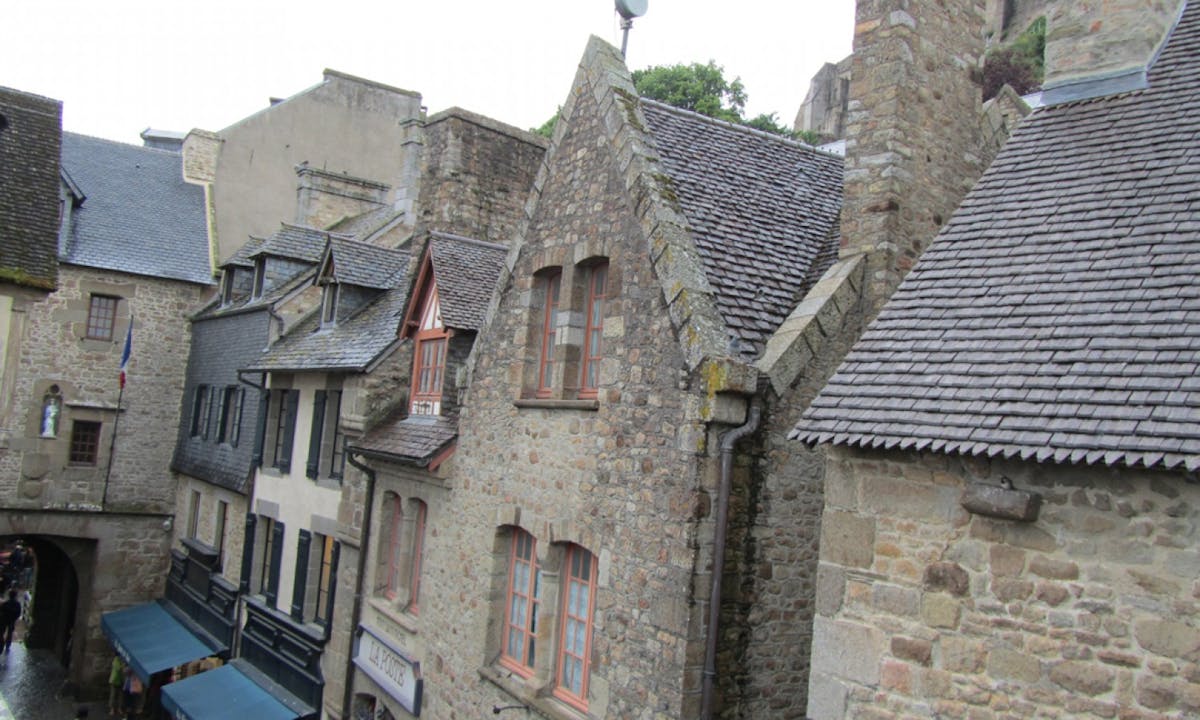 Day trip to Mont Saint Michel - Guided Visit & Lunch