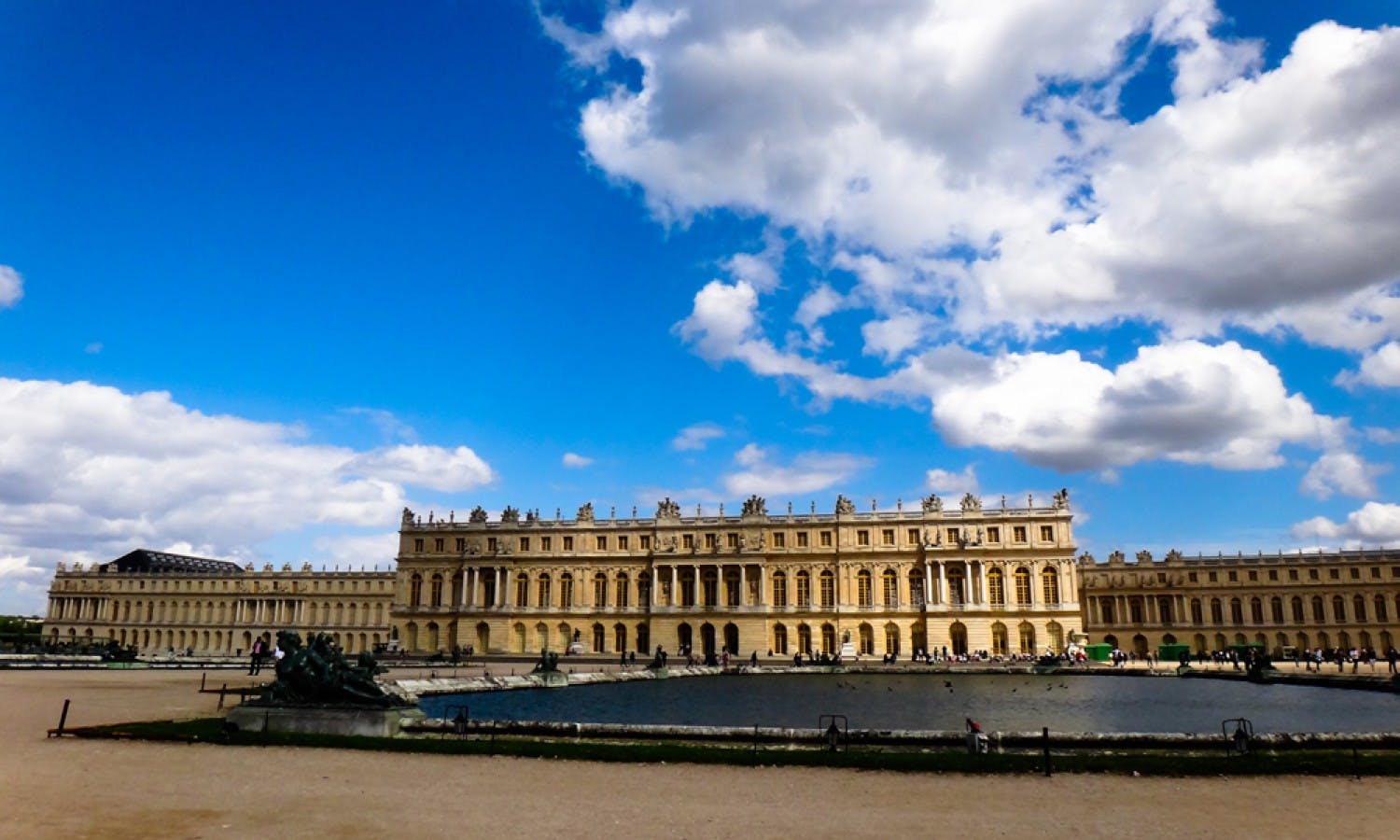 Palace of Versailles: Day Excursion, Skip the Line Tickets, Guided Visit and Lunch