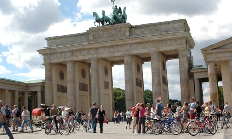 Berlin city tour by bike