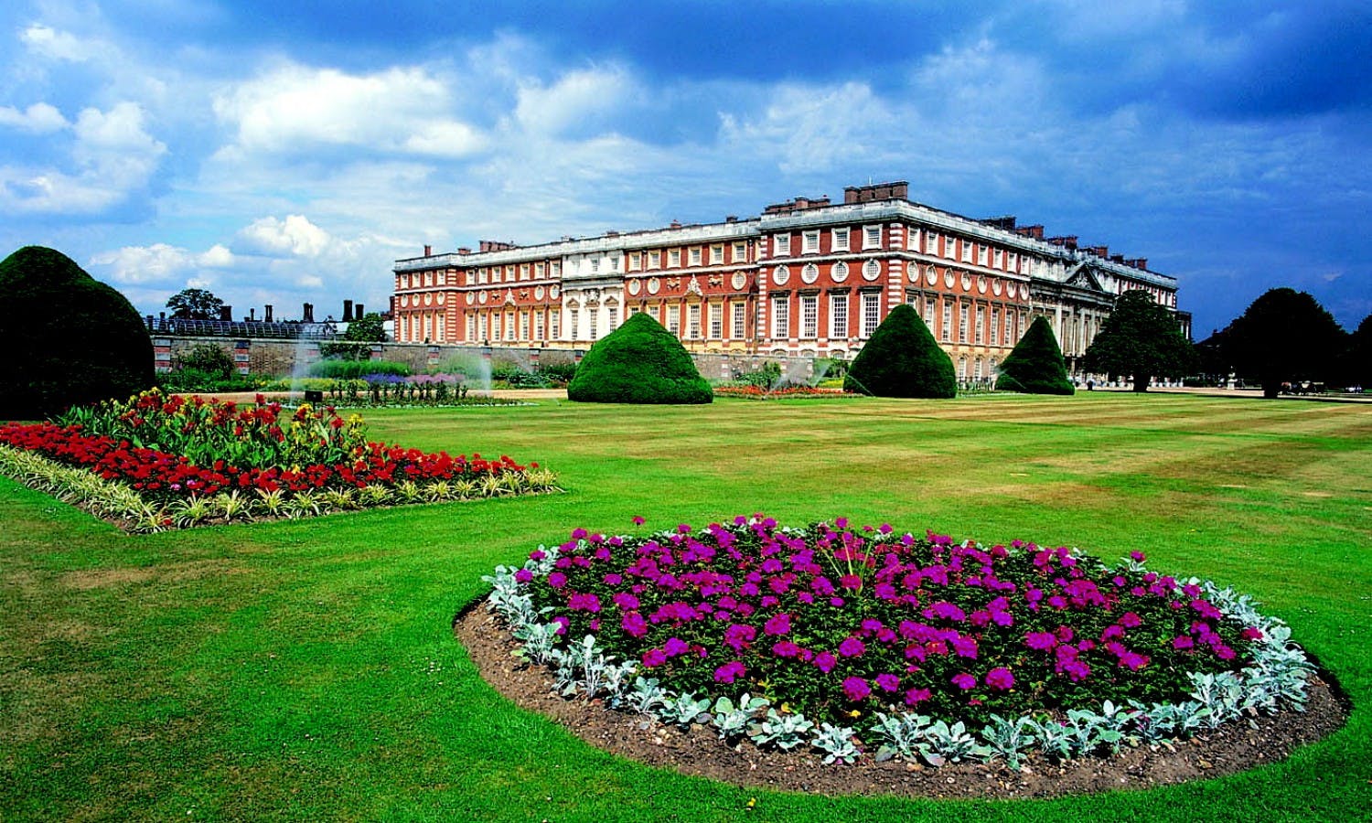 Hampton Court Palace