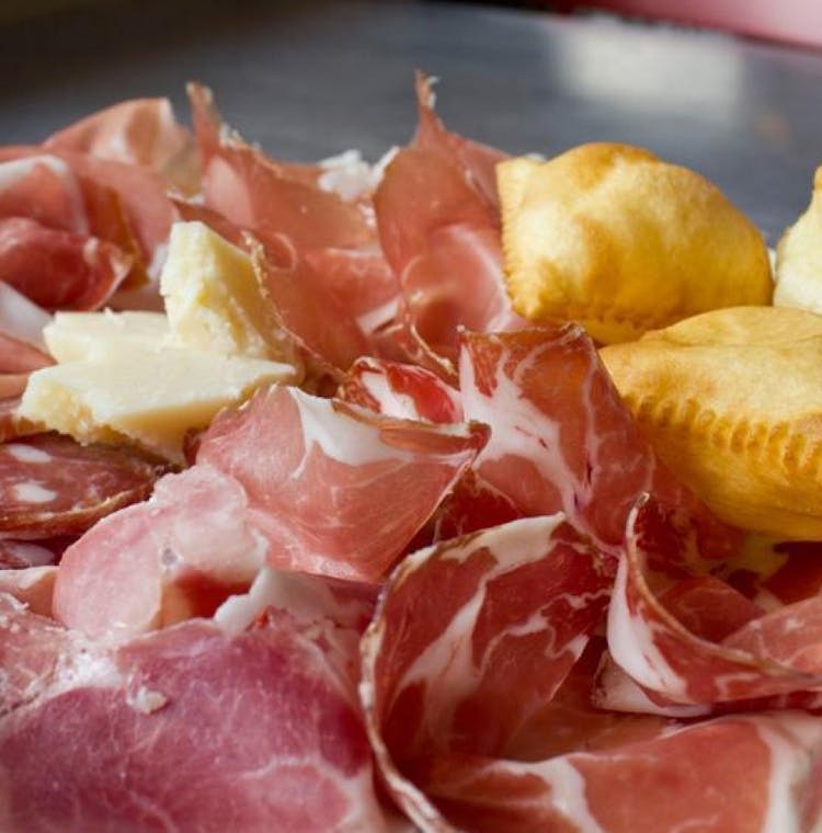 Milan Walking Tour: Discovering the Best of Italian Food