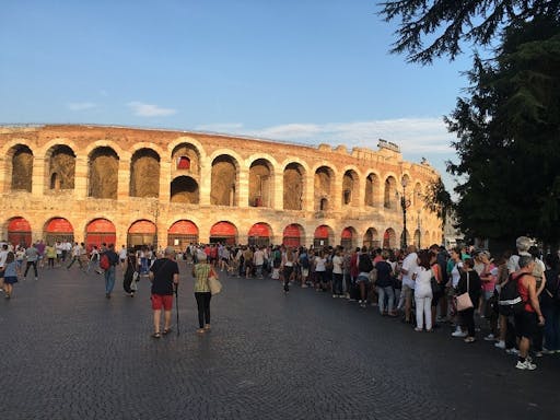Verona arena Skip-the-line tour-5