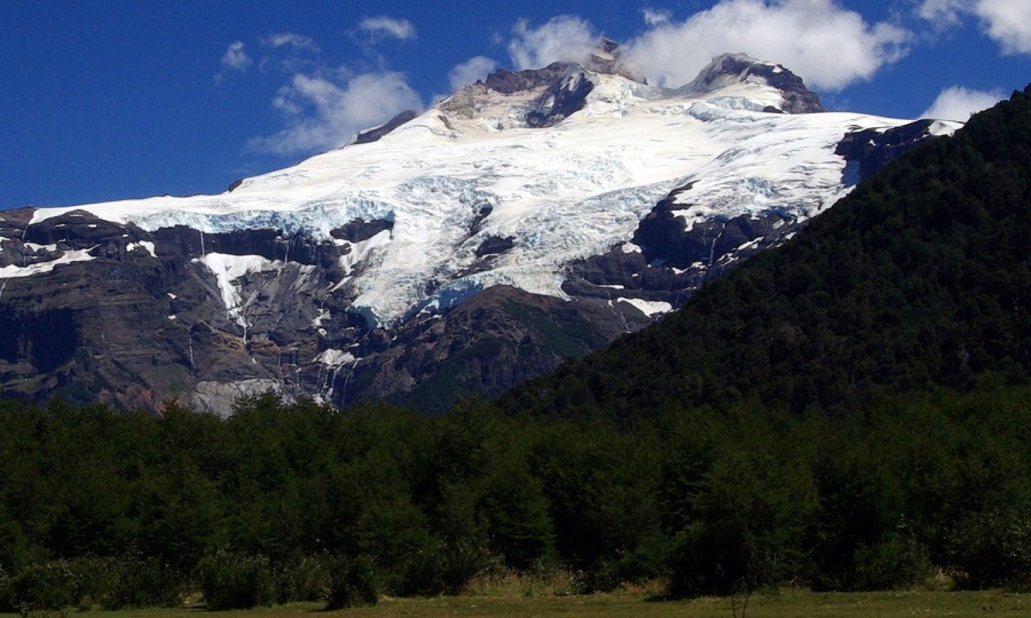 Mount Tronador and the Black Glacier - Guided Tour