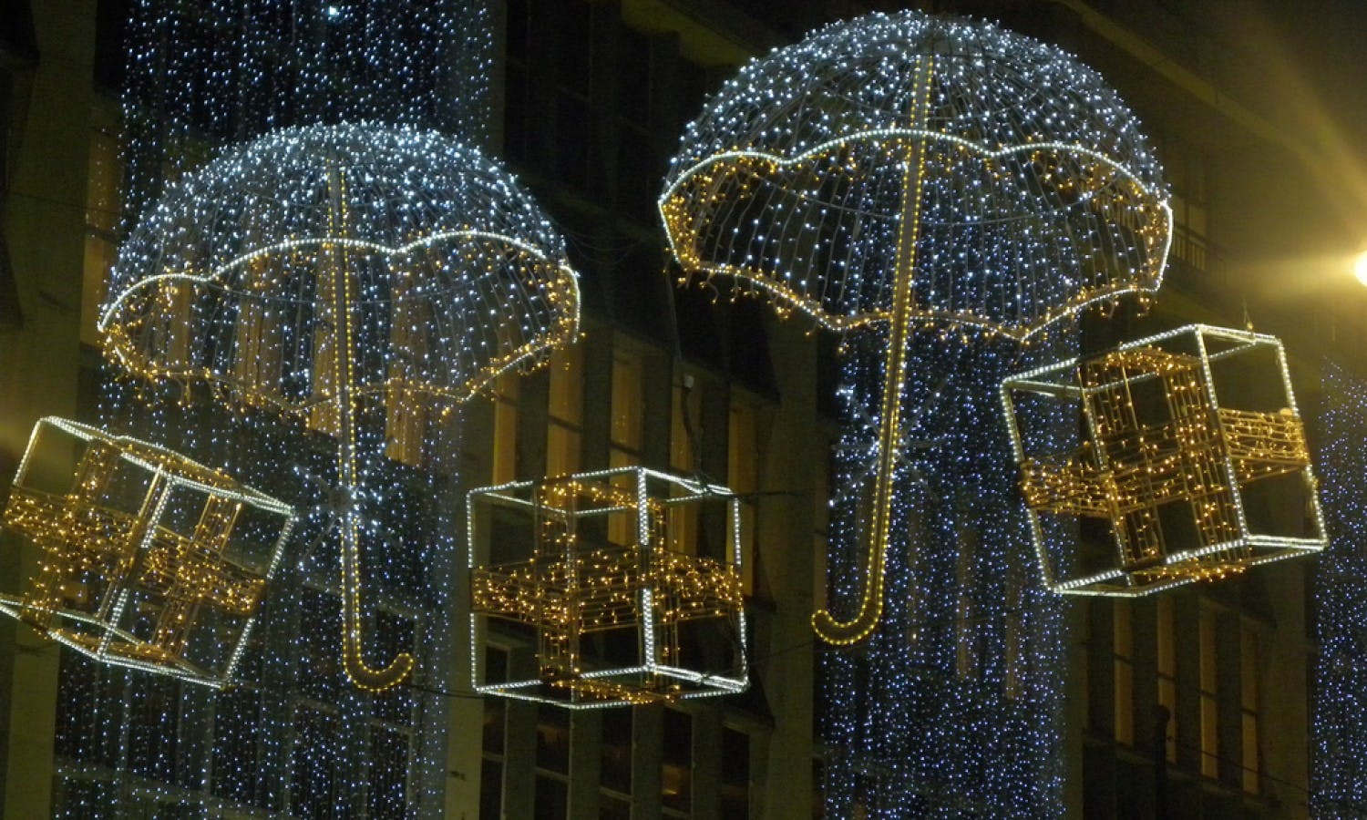 London Christmas Lights Bicycle Tour