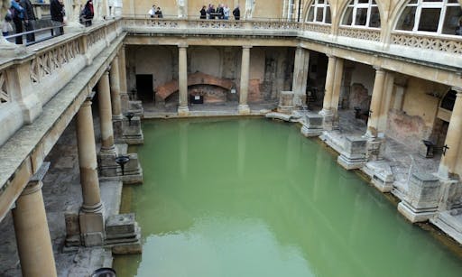 Stonehenge, Bath, & Salisbury with Guide and Transportation