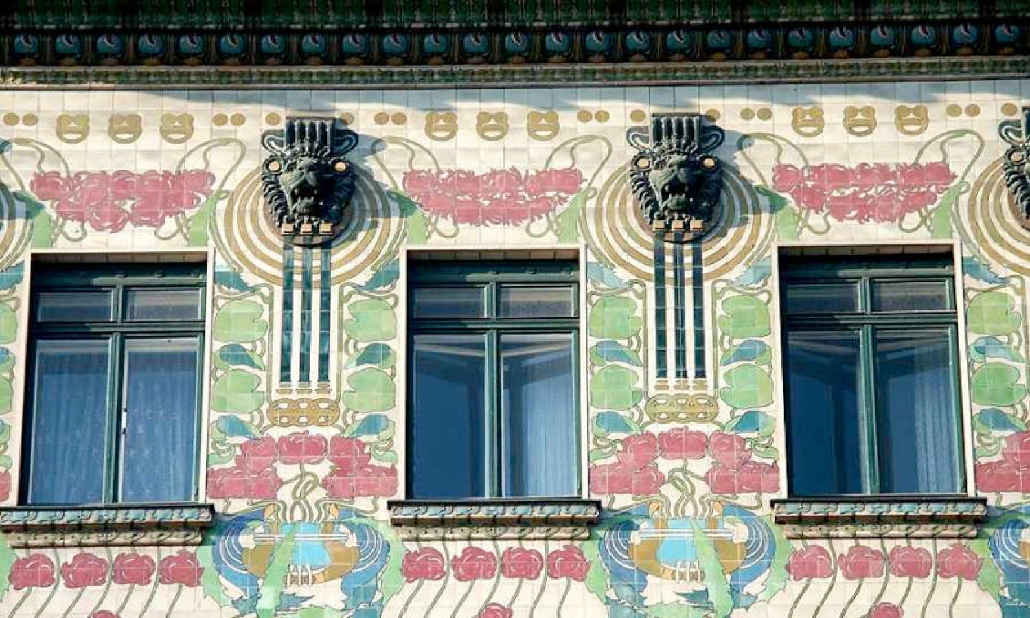 Vienna Art Nouveau: Otto Wagner and the City Trains - 3-Hour walk with a Historian