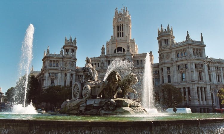 Madrid Highlights + Skip The Line Tickets and Guided Tour to Prado Museum