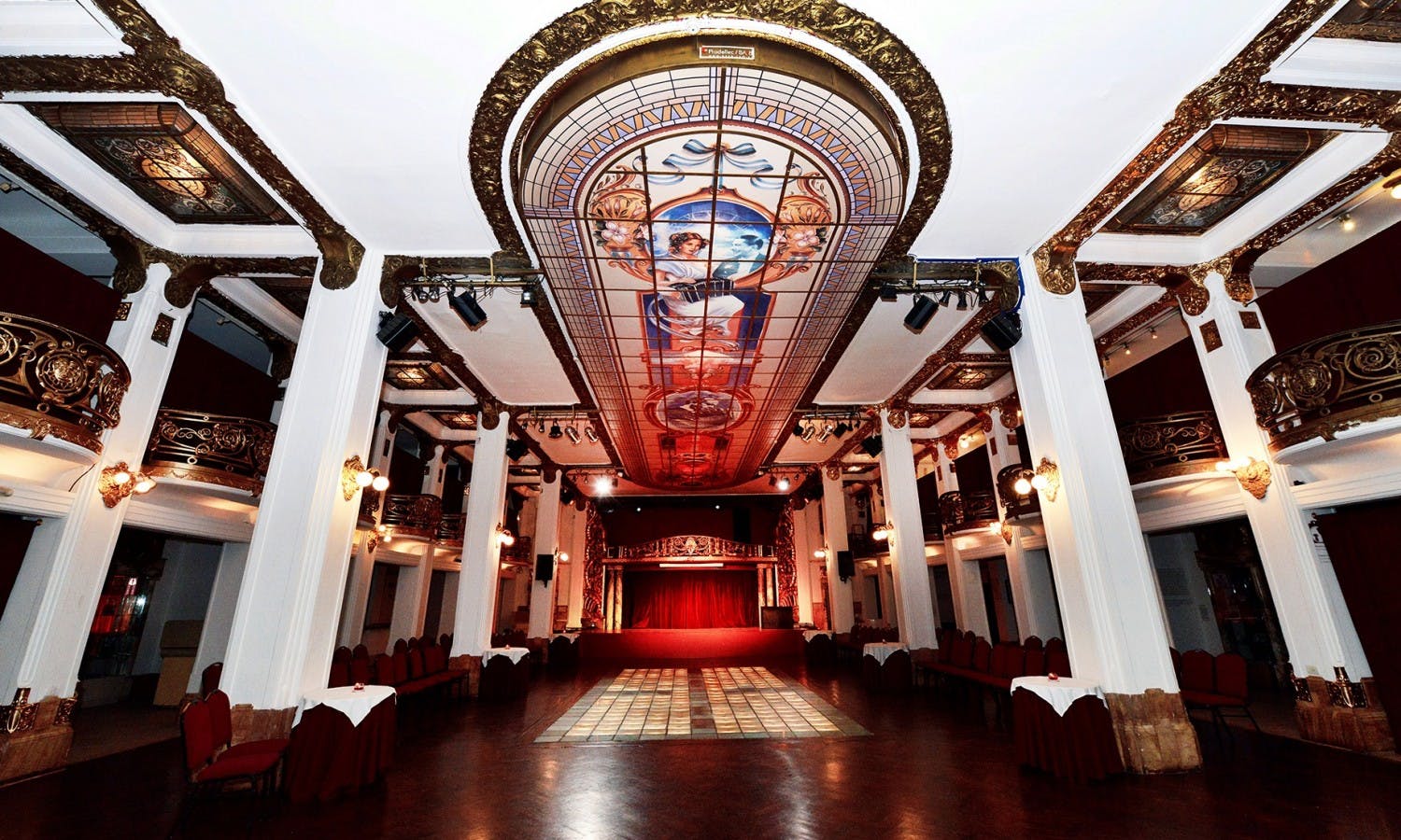 Piazzolla Dinner and Tango show in Buenos Aires