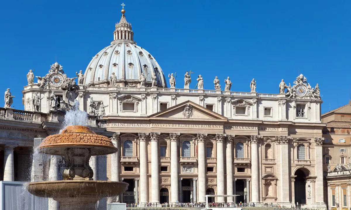 Vatican Museums, St. Peter’s and Sistine Chapel: Tickets and Skip the line Private Tour