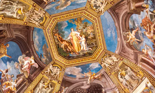 Vatican Museums, St. Peter’s and Sistine Chapel: Tickets and Skip the line Private Tour