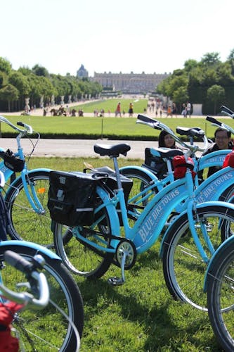 Bike tour of Versailles Palace with skip-the-line tickets