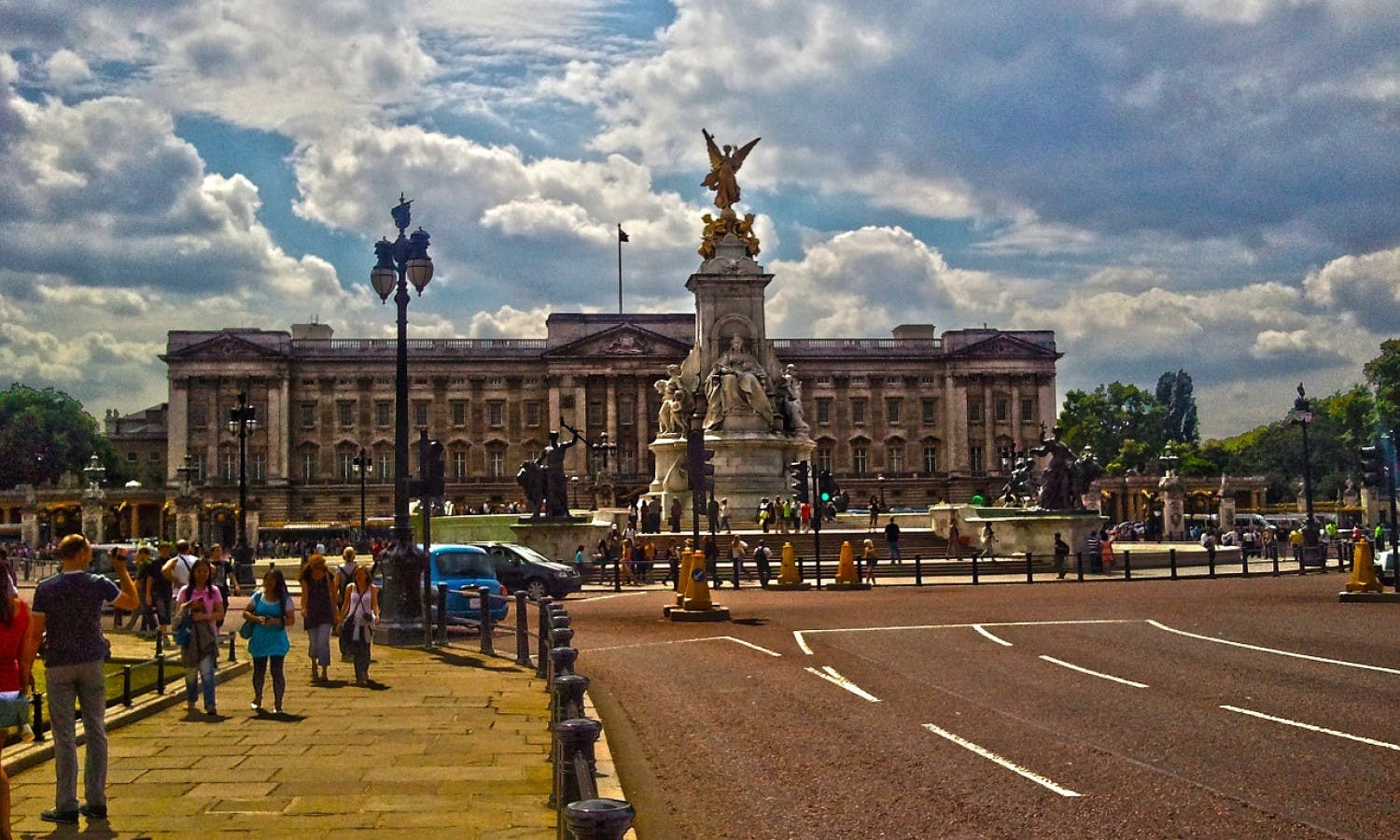 Buckingham Palace - Tour and Tickets