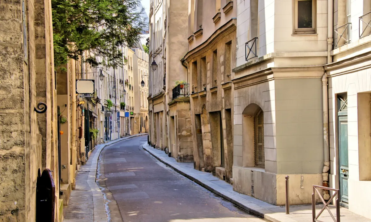 Paris: Gourmet Walking Tour in Latin Quarter with Tasting