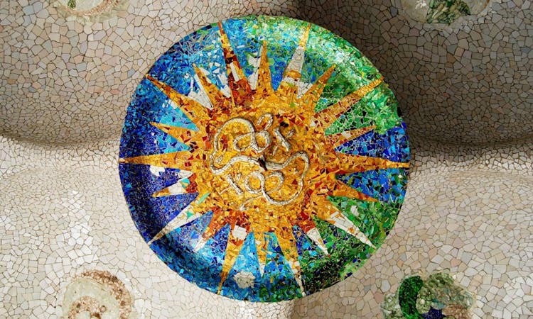Park Guell: Skip the Line Tickets and Guided Tour